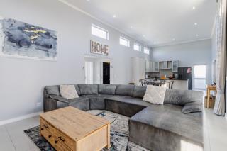 4 Bedroom Property for Sale in Parklands North Western Cape